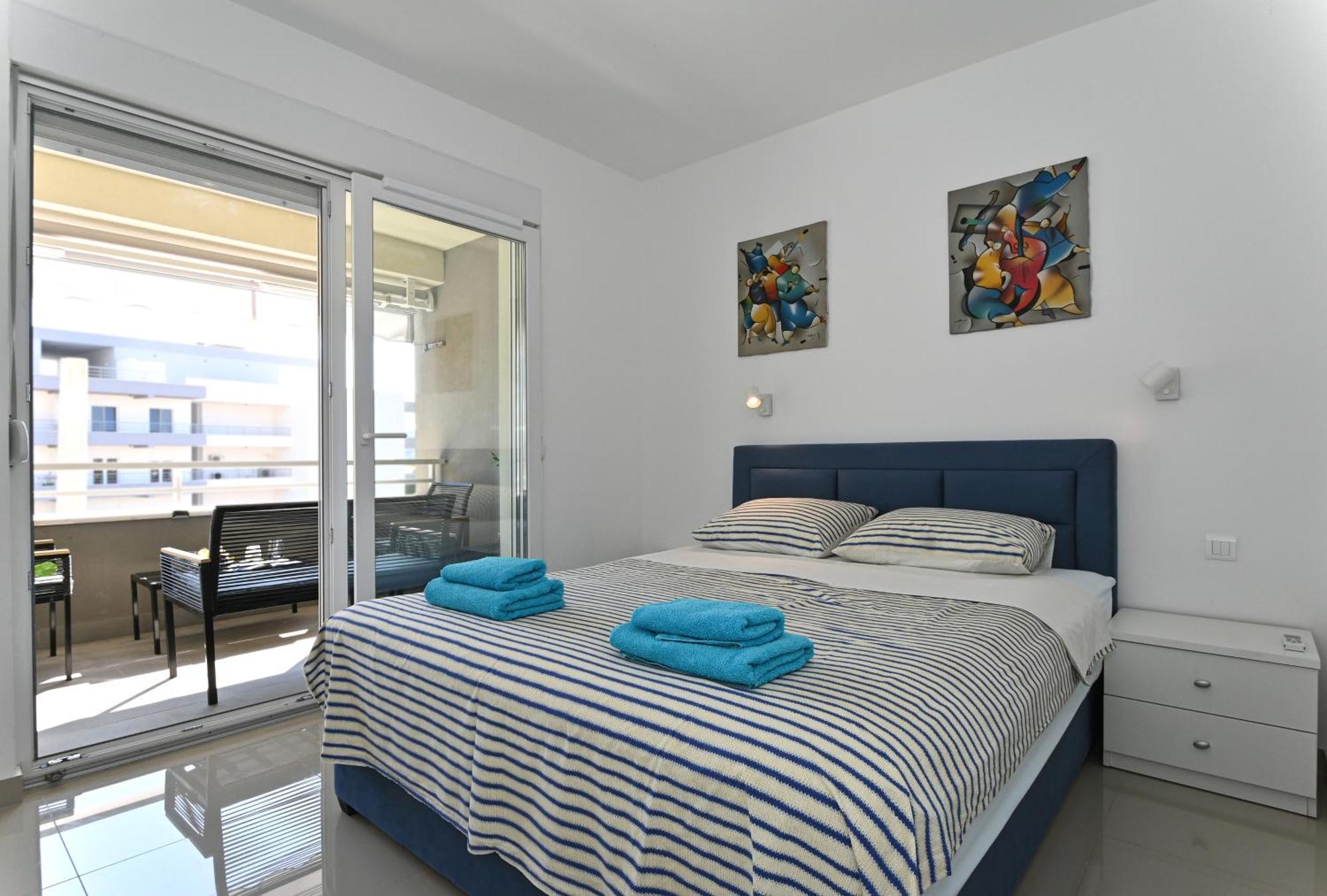 Apartment Tri Masline With Seaview Trogir Exterior photo