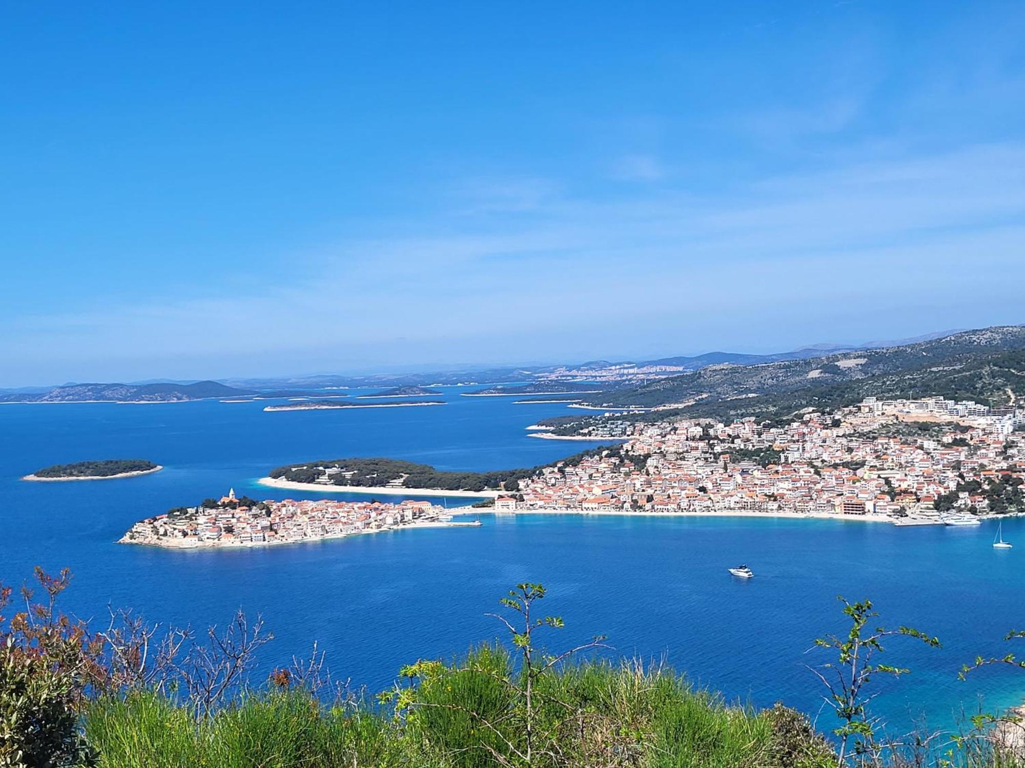 Apartment Tri Masline With Seaview Trogir Exterior photo